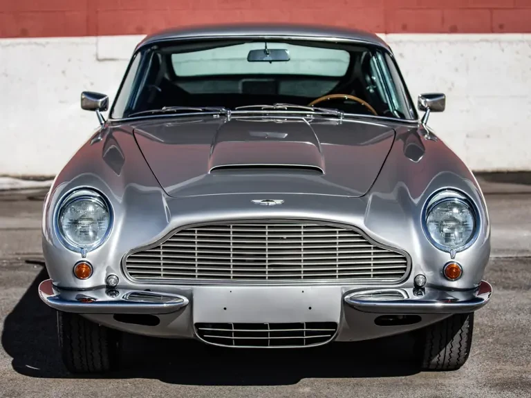 1970 Aston Martin DB6 Vantage - Image 30 of 31