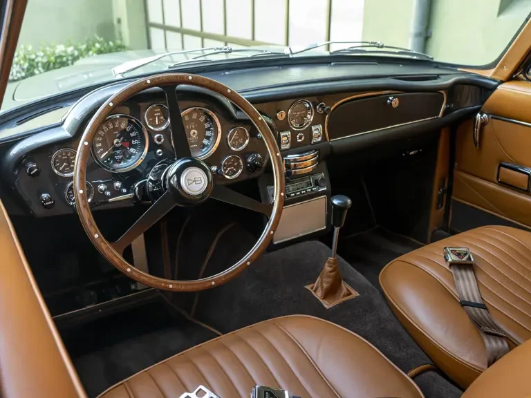 1970 Aston Martin DB6 Vantage - Image 5 of 31