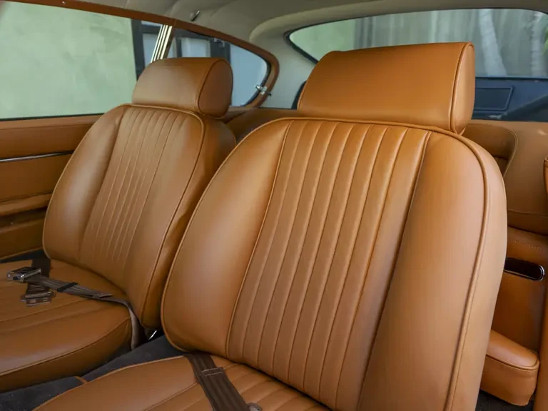 1970 Aston Martin DB6 Vantage - Image 24 of 31