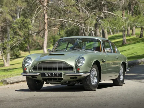 1970 Aston Martin DB6 Mk 2 Vantage