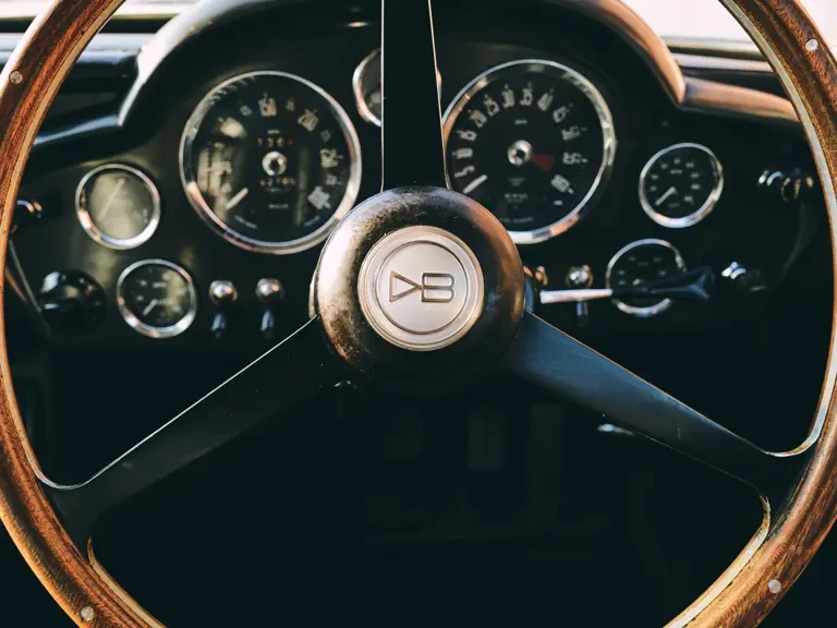 1970 Aston Martin DB6 Vantage - Image 12 of 28