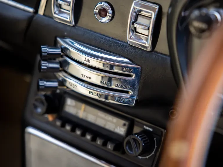 1970 Aston Martin DB6 Vantage - Image 15 of 31