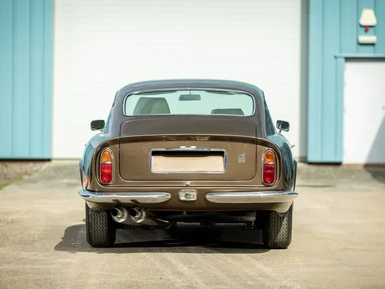 1970 Aston Martin DB6 Vantage - Image 8 of 31