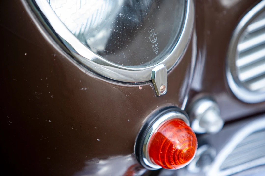 1970 Aston Martin DB6 - Image 6 of 31