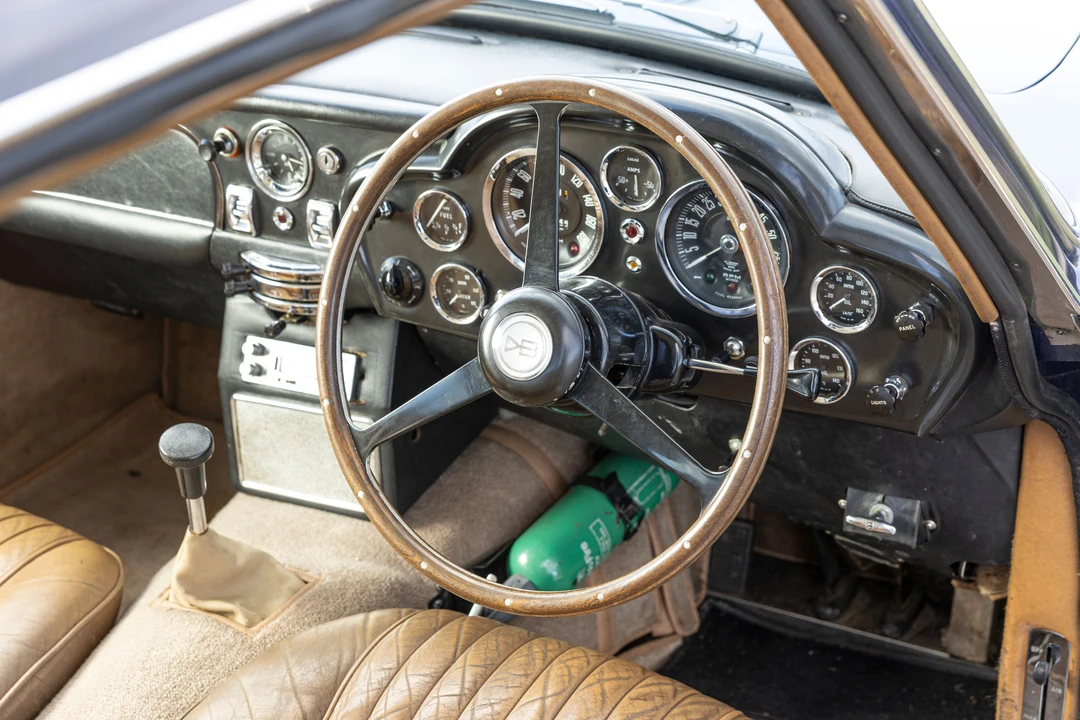 1970 Aston Martin DB6 - Image 21 of 26
