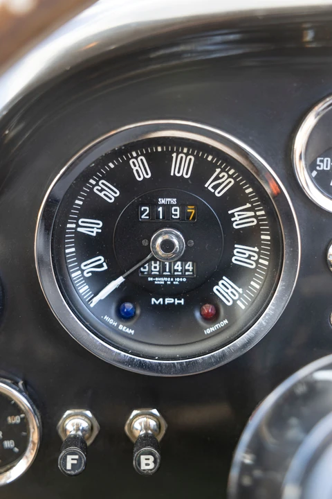 1970 Aston Martin DB6 - Image 17 of 26