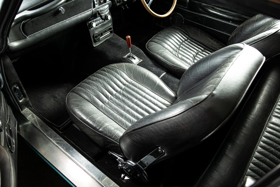 1970 Aston Martin DB6 - Image 30 of 31