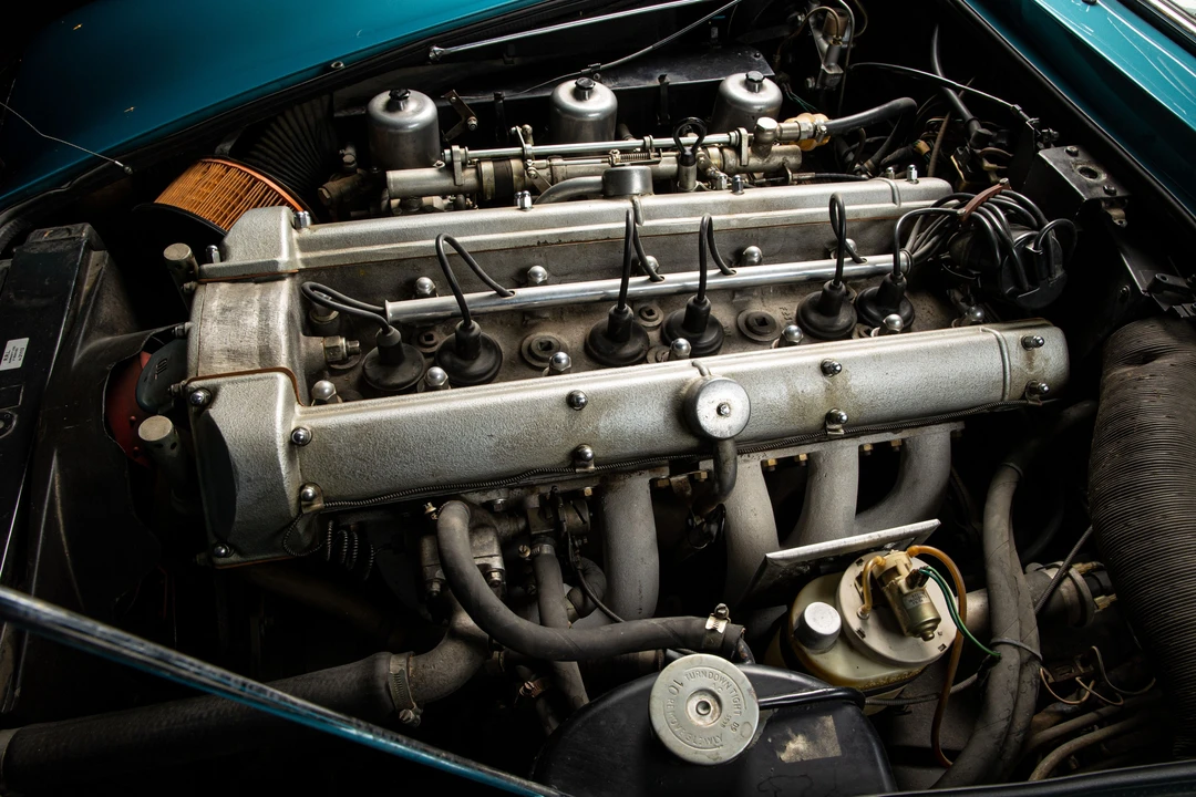 1970 Aston Martin DB6 - Image 28 of 31