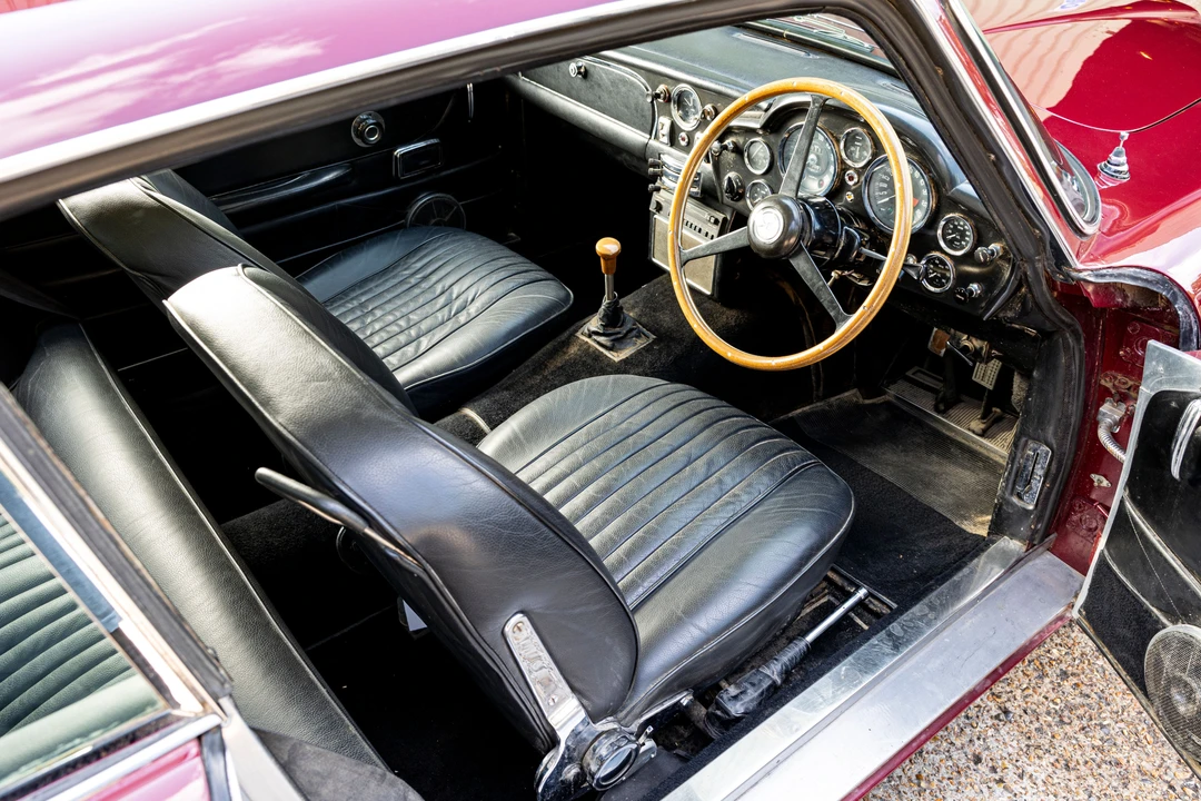 1970 Aston Martin DB6 - Image 18 of 31