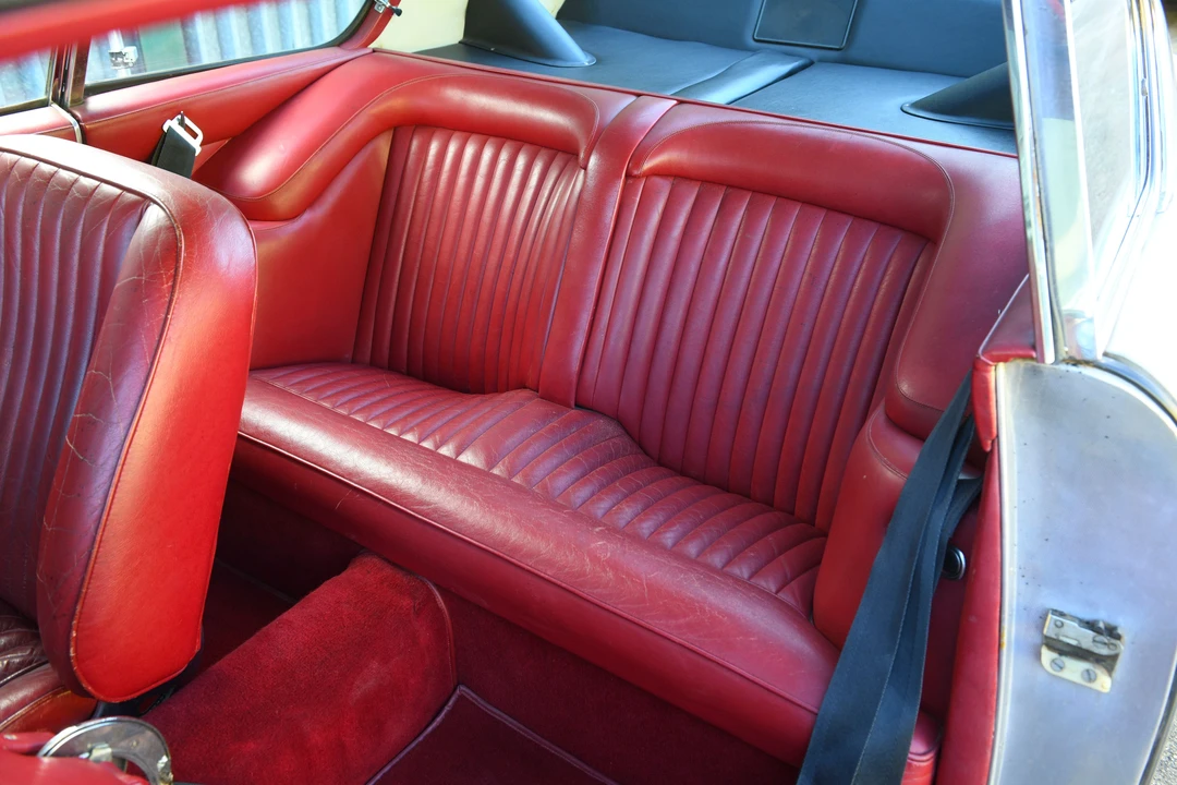 1970 Aston Martin DB6 - Image 25 of 31