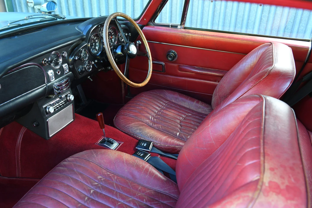 1970 Aston Martin DB6 - Image 22 of 31