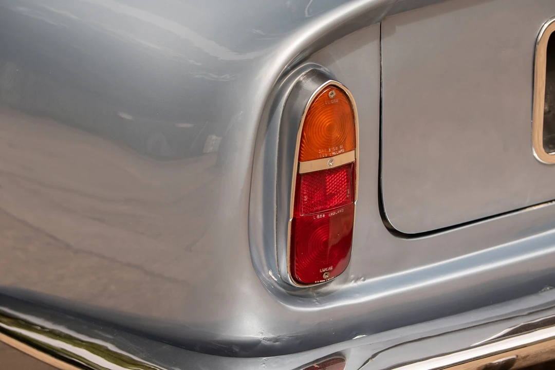 1970 Aston Martin DB6 - Image 28 of 31