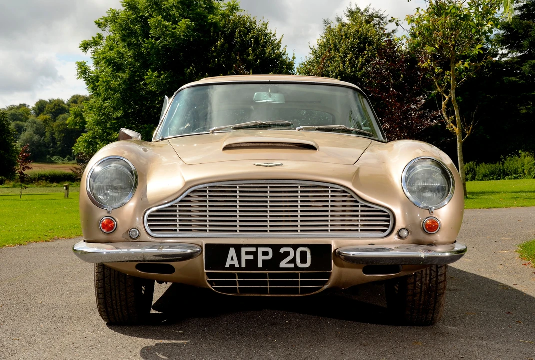 1970 Aston Martin DB6 - Image 15 of 20