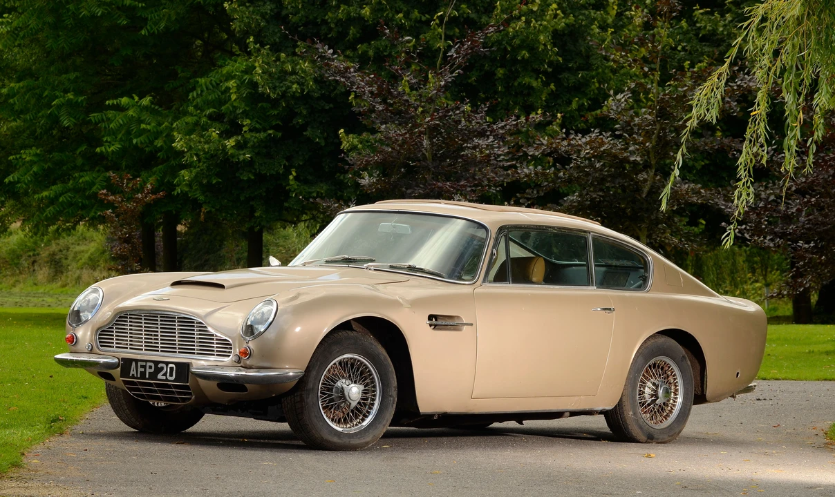 1970 Aston Martin DB6 - Image 12 of 20