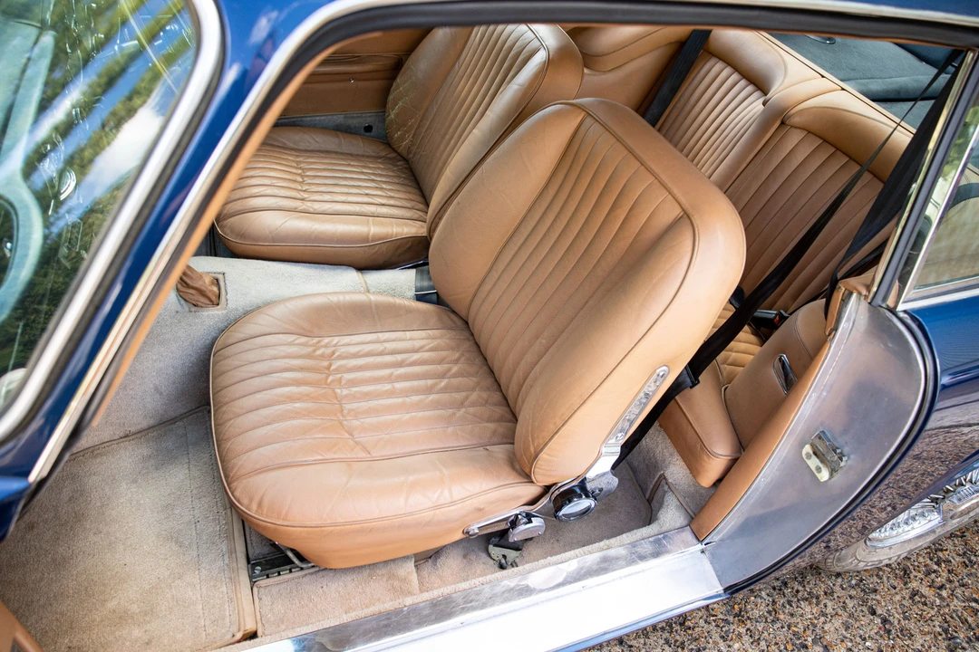 1970 Aston Martin DB6 Vantage - Image 23 of 31