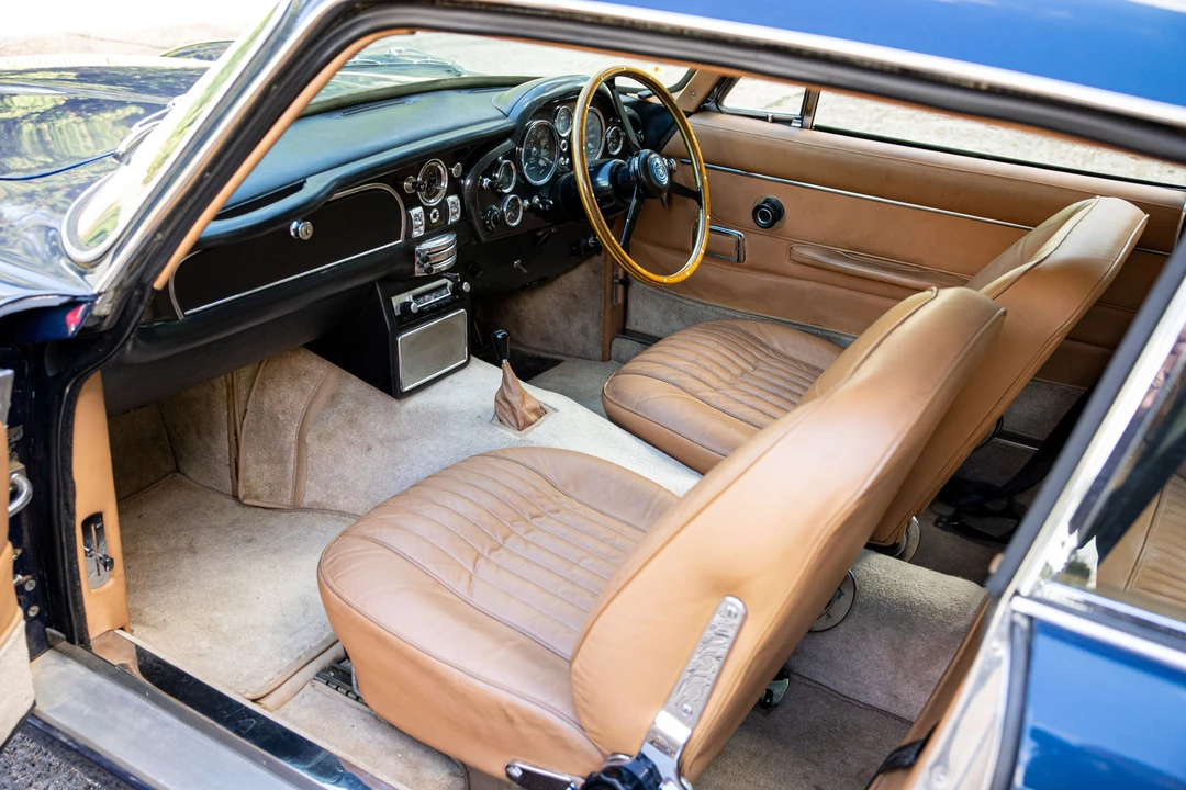 1970 Aston Martin DB6 Vantage - Image 21 of 31