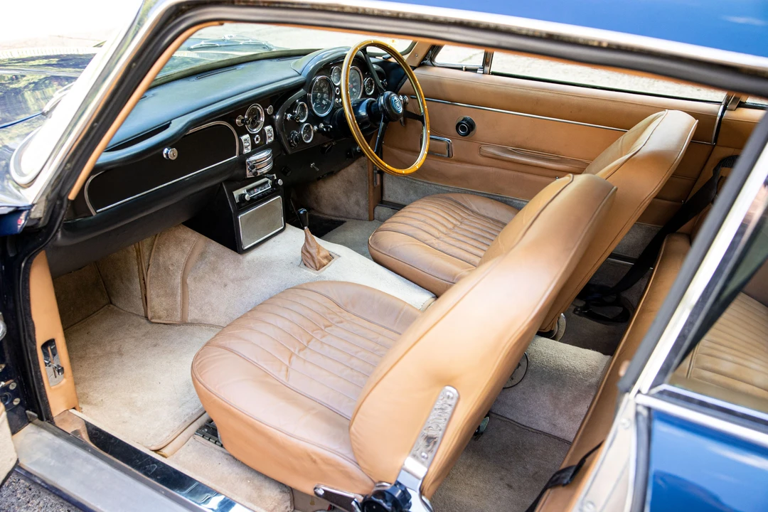 1970 Aston Martin DB6 Vantage - Image 22 of 31