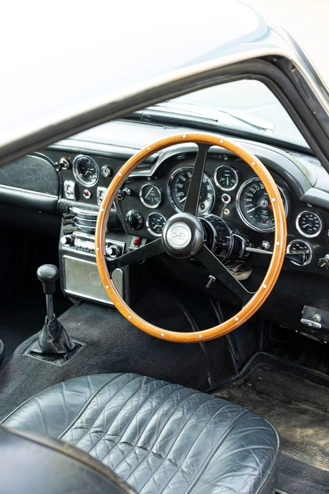 1970 Aston Martin DB6 Vantage - Image 14 of 27