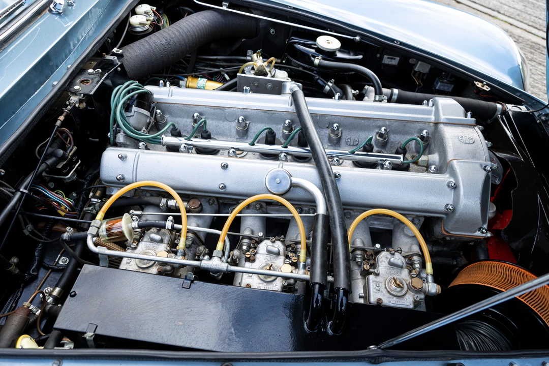 1970 Aston Martin DB6 Vantage - Image 6 of 27