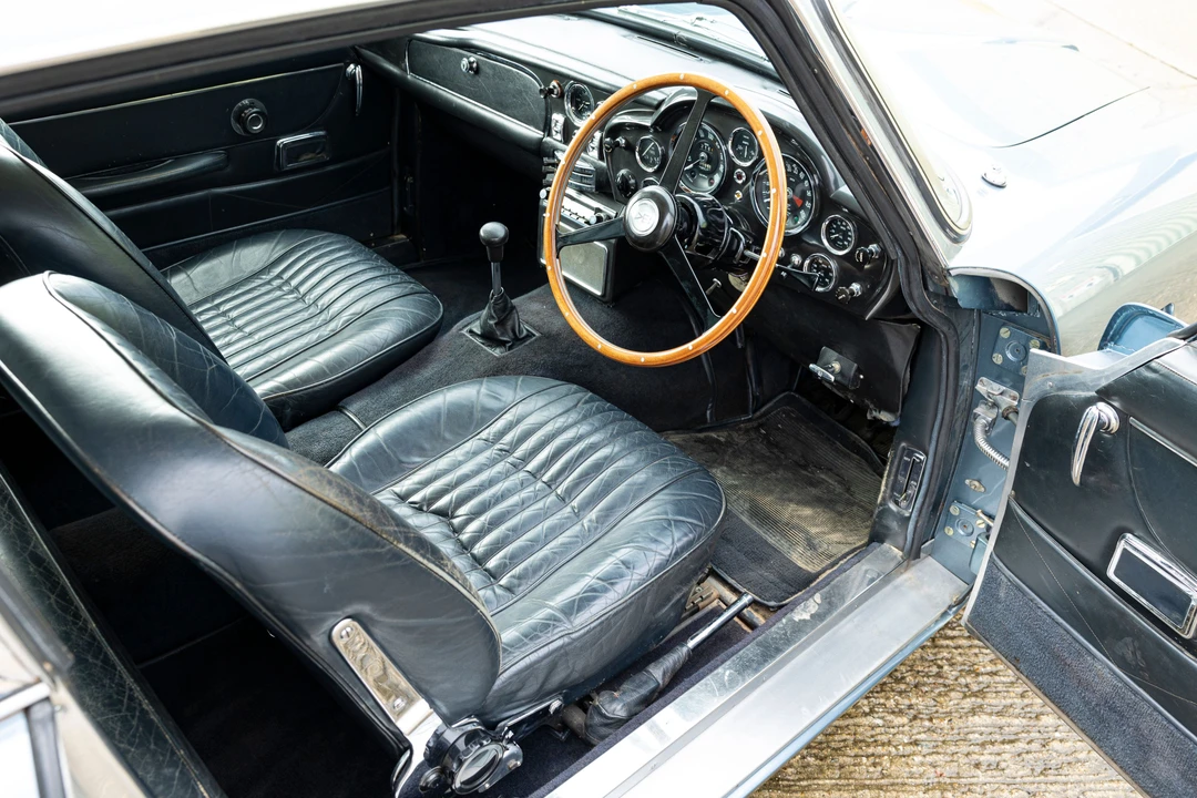 1970 Aston Martin DB6 Vantage - Image 16 of 27