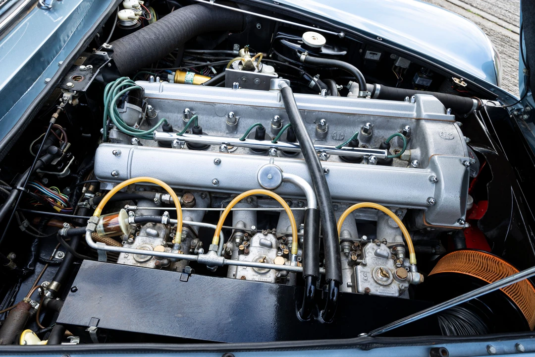 1970 Aston Martin DB6 Vantage - Image 7 of 27