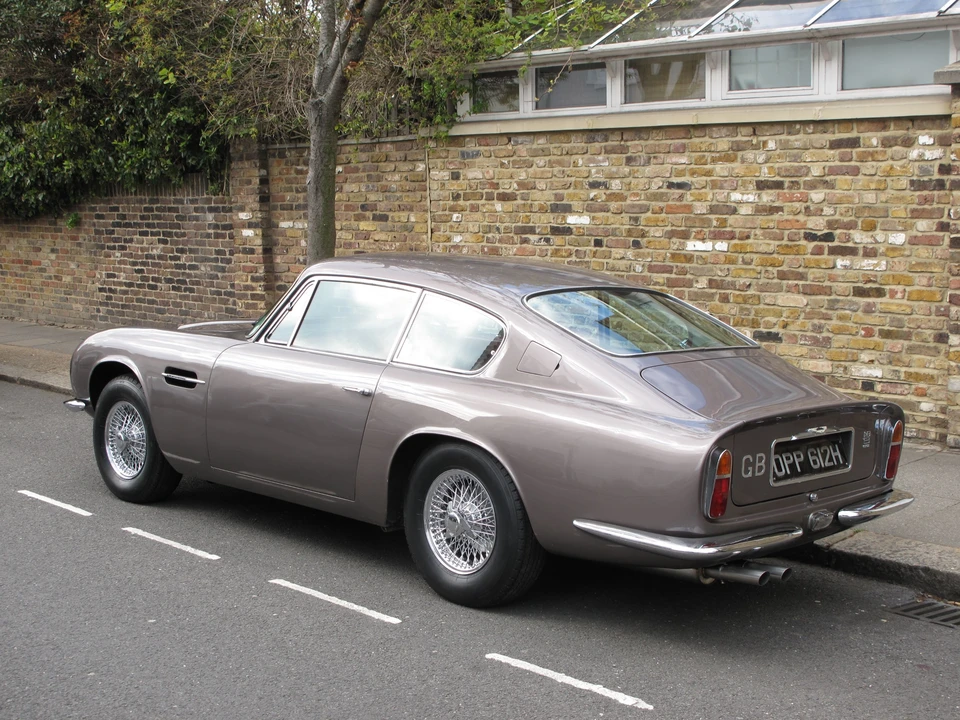 1970 Aston Martin DB6 Vantage - Image 2 of 6