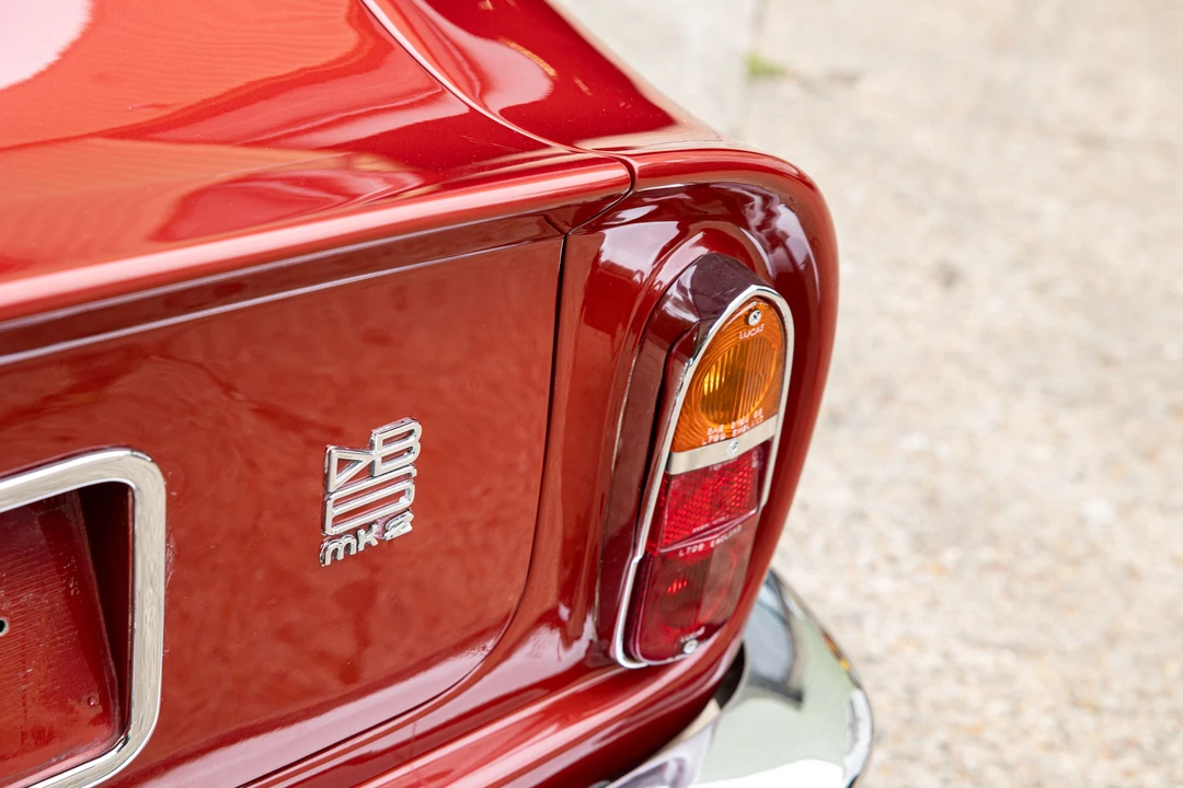 1970 Aston Martin DB6 Vantage - Image 15 of 30