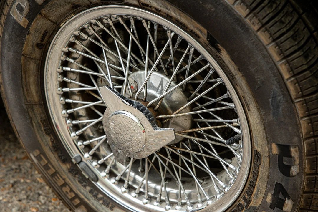1970 Aston Martin DB6 Vantage - Image 4 of 30