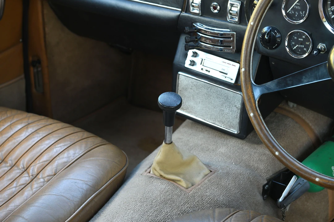 1970 Aston Martin DB6 Vantage - Image 26 of 31