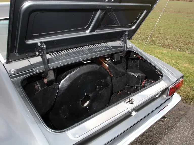 1970 Aston Martin DBS V8 - Image 17 of 24