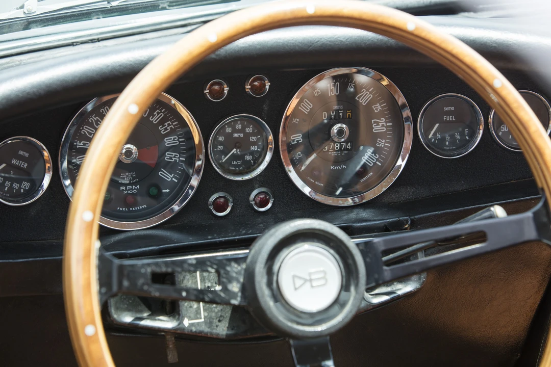 1970 Aston Martin DBS V8 - Image 20 of 31