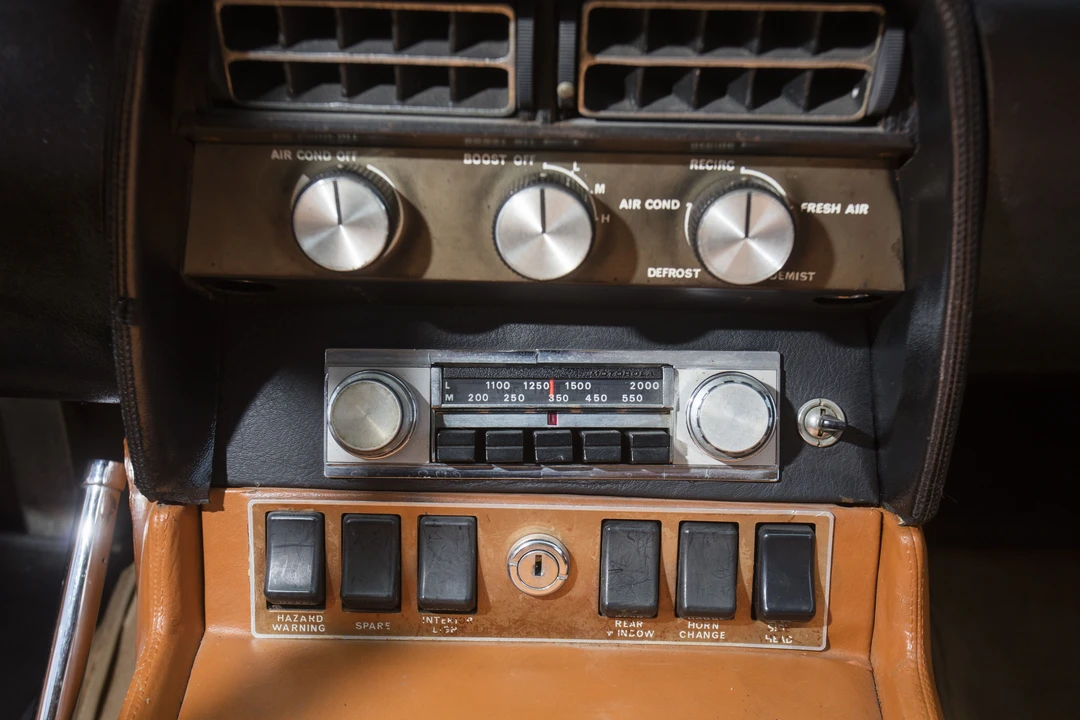 1970 Aston Martin DBS V8 - Image 18 of 31