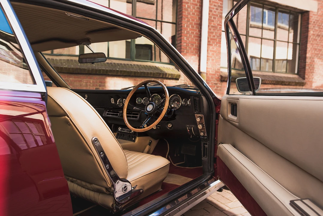 1970 Aston Martin DBS V8 - Image 10 of 31