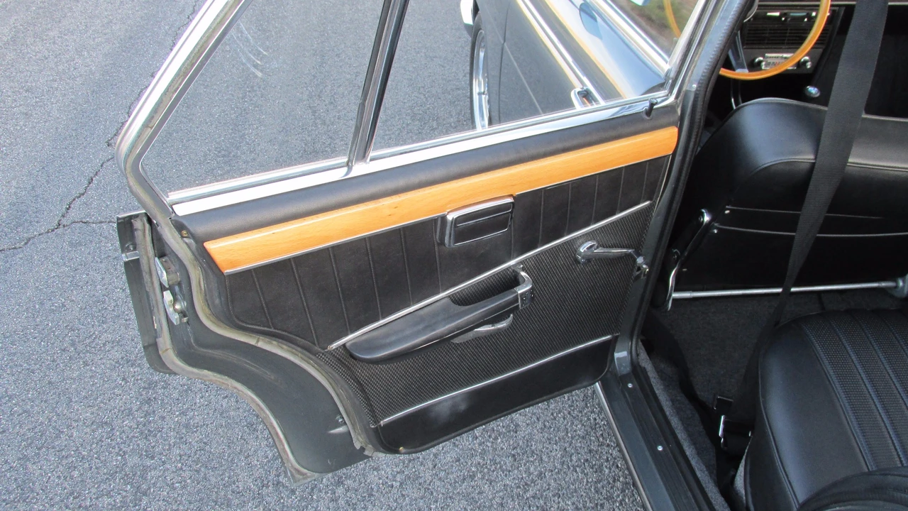 1970 BMW New Class - Image 24 of 31