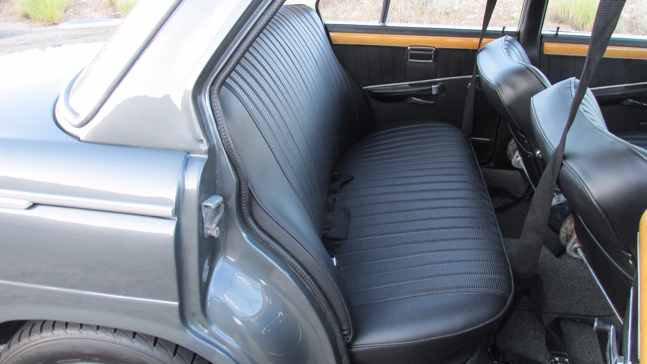 1970 BMW New Class - Image 27 of 31