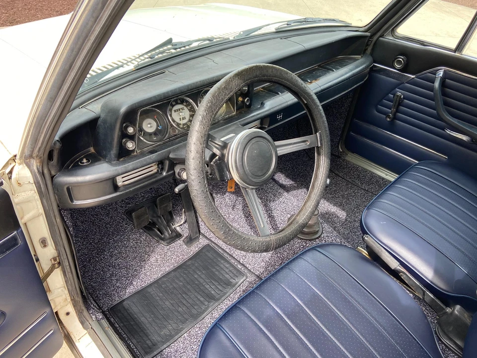 1970 BMW 2002 - Image 27 of 31