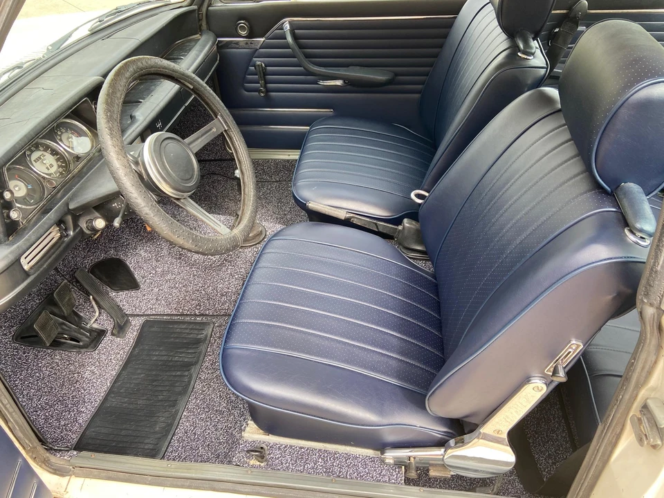 1970 BMW 2002 - Image 26 of 31