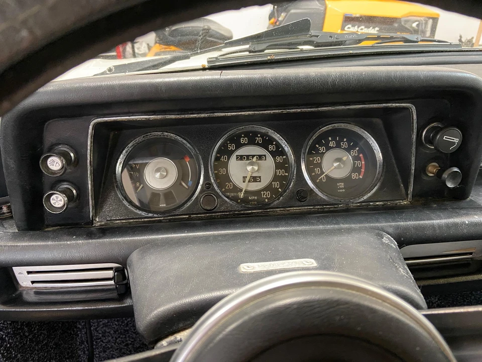 1970 BMW 2002 - Image 28 of 31