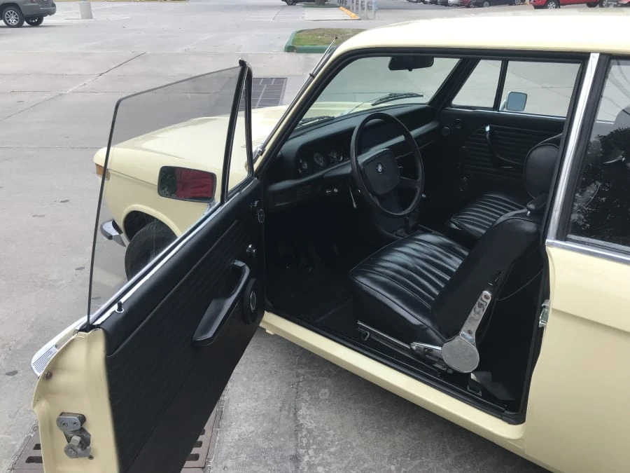 1970 BMW 2002 - Image 4 of 12