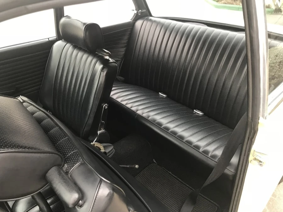 1970 BMW 2002 - Image 8 of 12