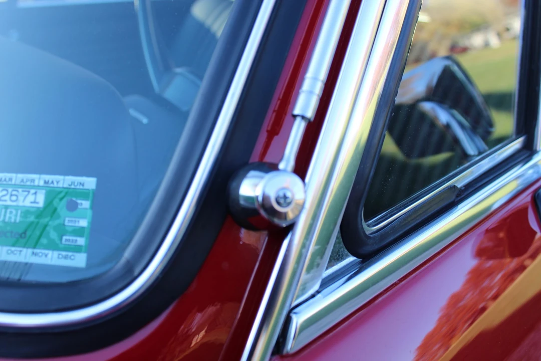 1970 BMW 2002 - Image 27 of 31