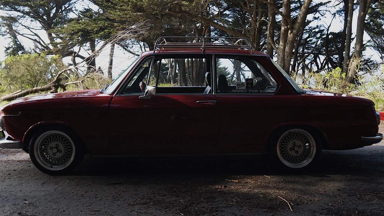 1970 BMW 2002 - Image 17 of 31
