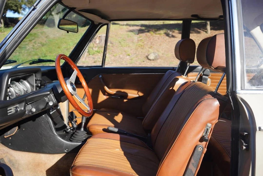 1970 BMW 2002 - Image 10 of 20