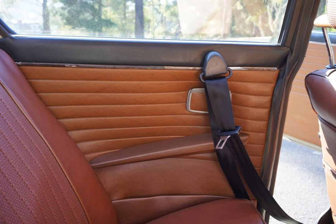 1970 BMW 2002 - Image 12 of 20