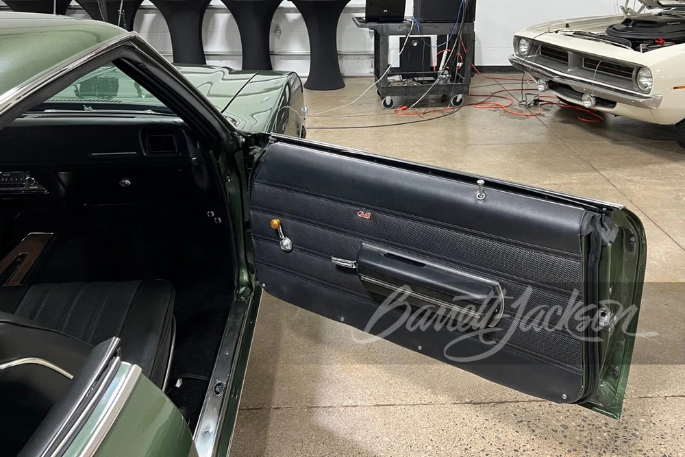 1970 Buick Gran Sport - Image 7 of 13