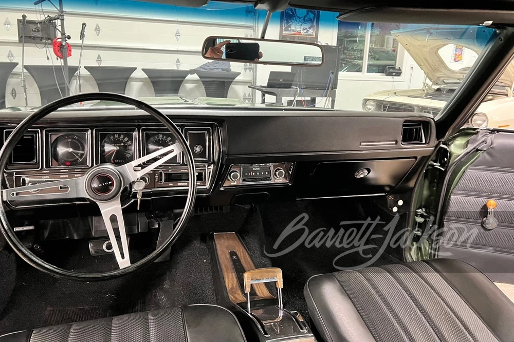 1970 Buick Gran Sport - Image 11 of 13