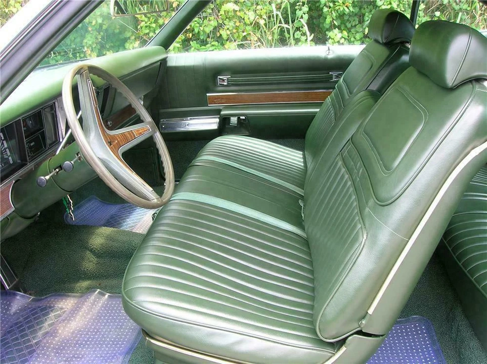 1970 Buick Riviera 2nd Gen - Image 3 of 4