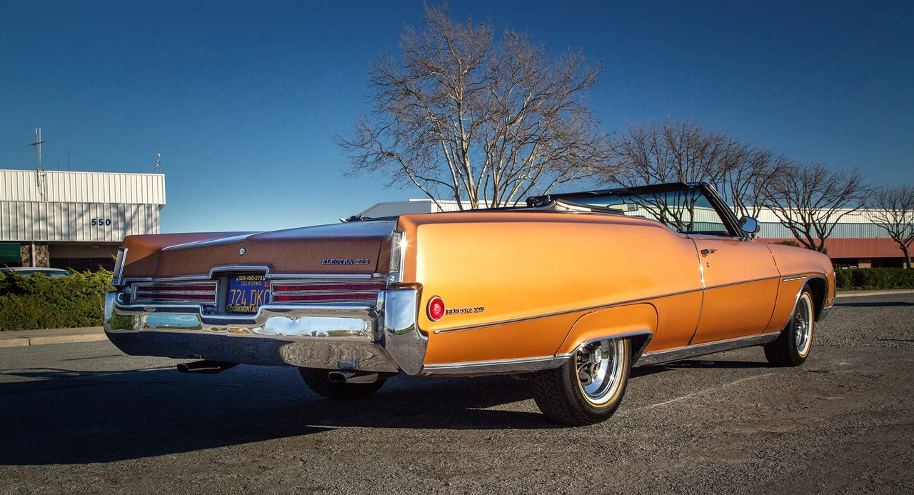 1970 Buick Electra - Image 25 of 31
