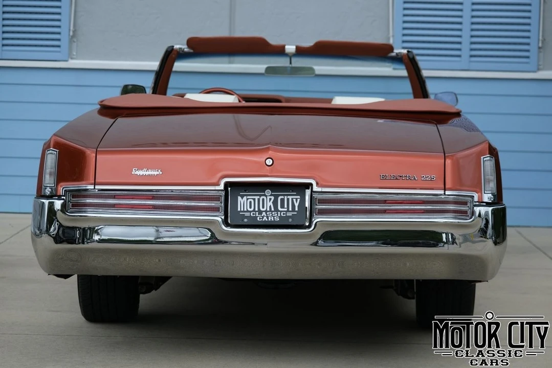 1970 Buick Electra - Image 4 of 21