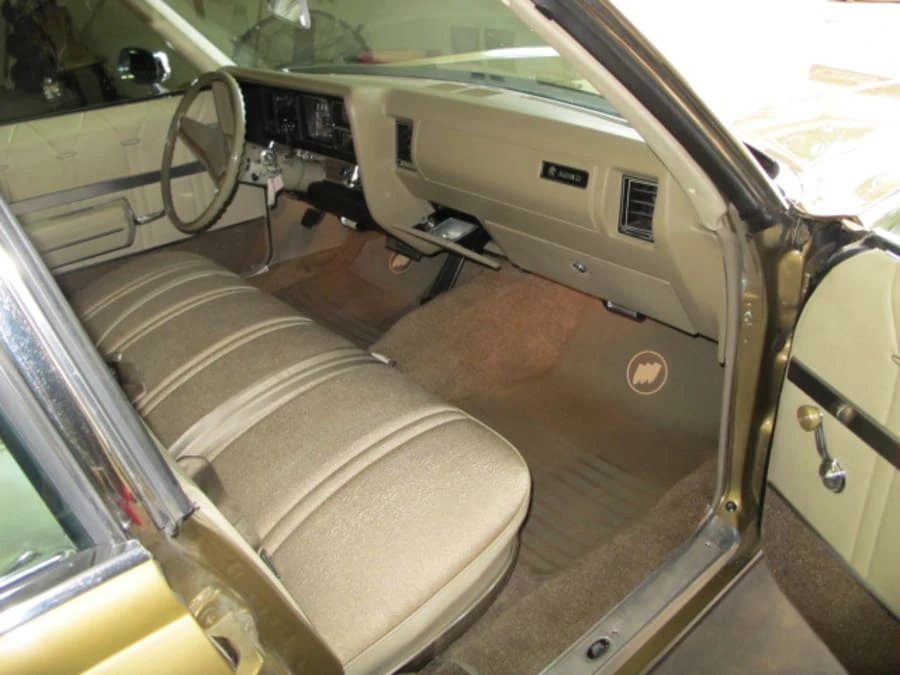 1970 Buick Electra - Image 5 of 11